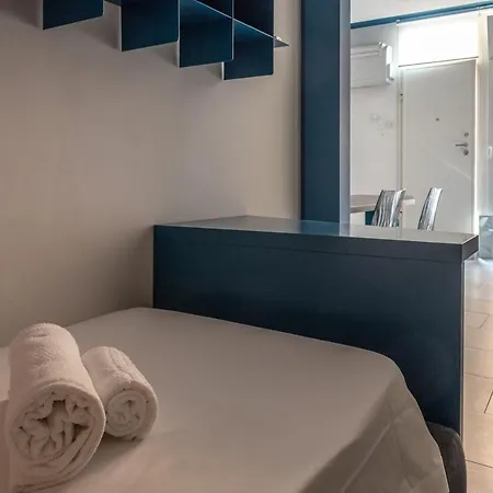 Blue And Cozy Apartment, Via Acri Apartment